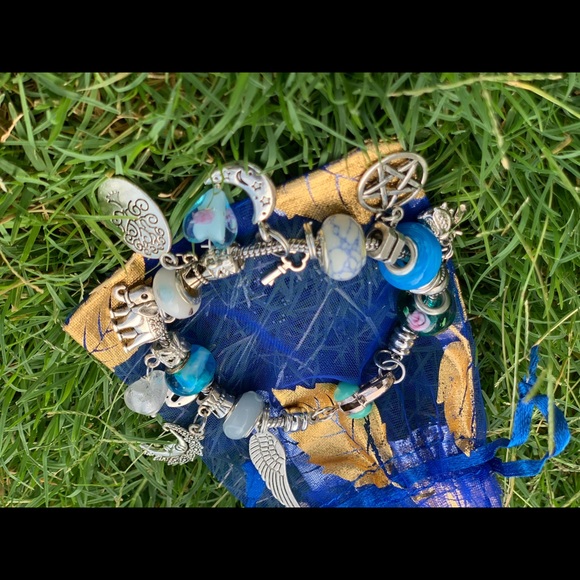 This BLUE BREEZE BRACELET is simple beautiful 💙😍 - Picture 10 of 10